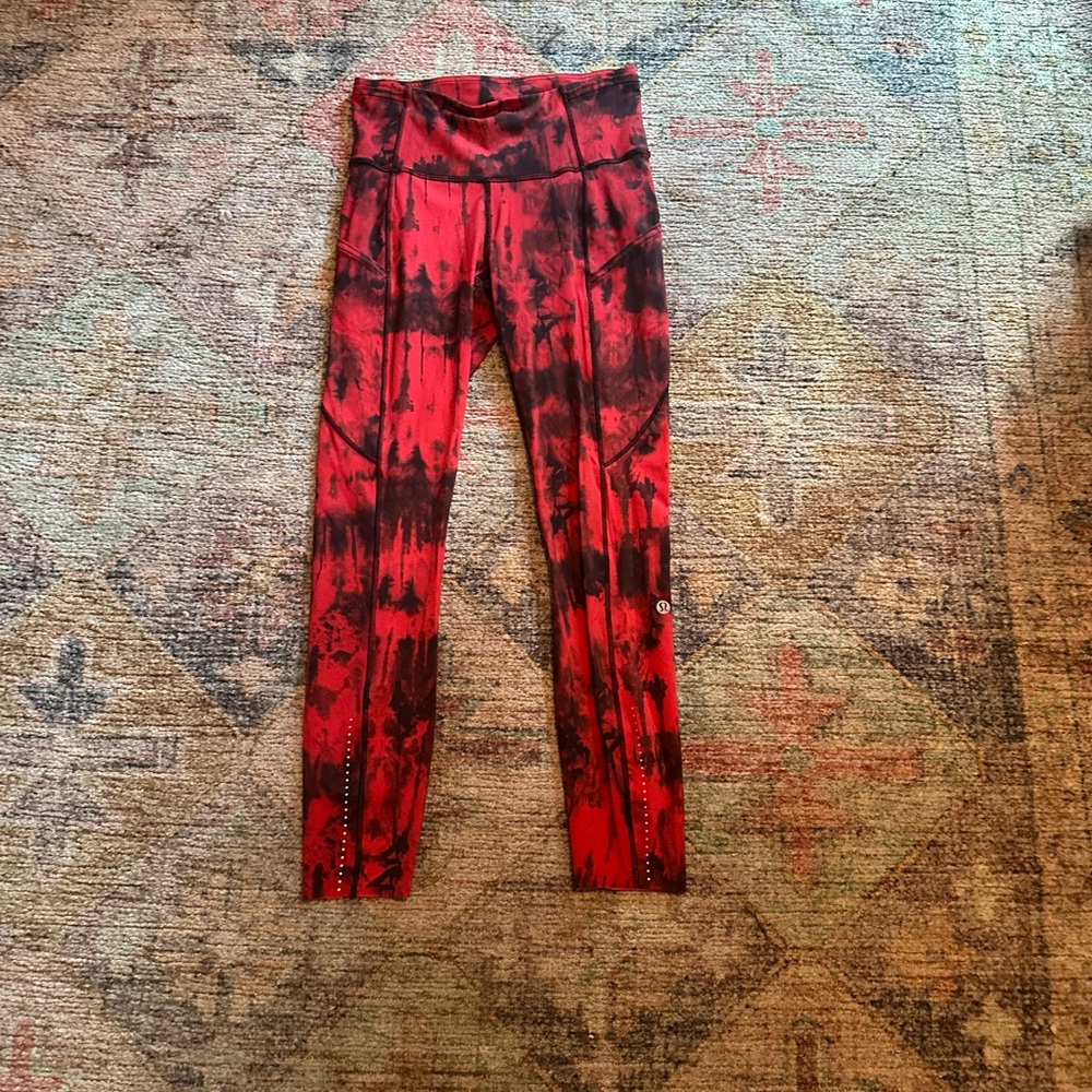 lululemon fast and free size 4 like new